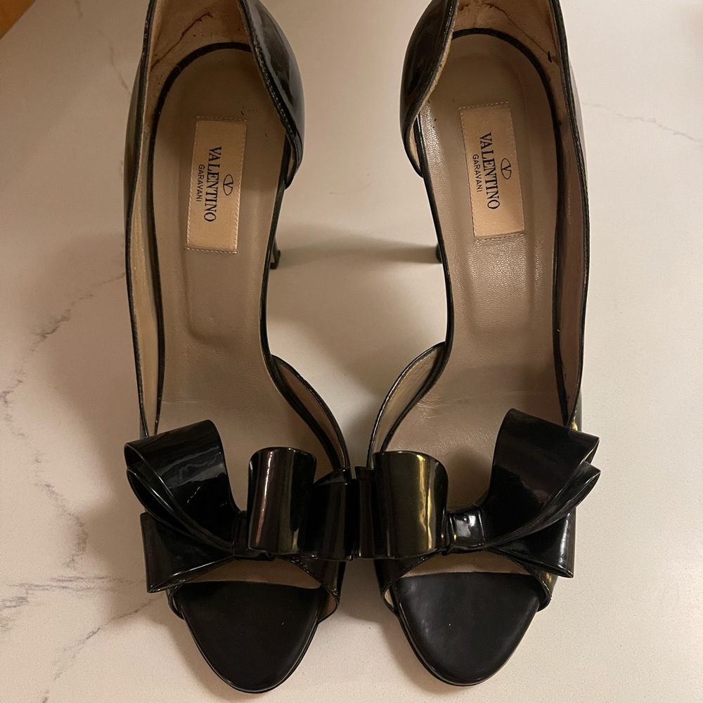 Valentino Garavani Bow Peep Toe Pumps